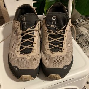 On Running Men's Shoes in Beige and Black